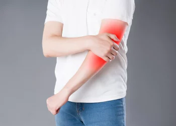 Can’t Extend Your Arm After Workout a man